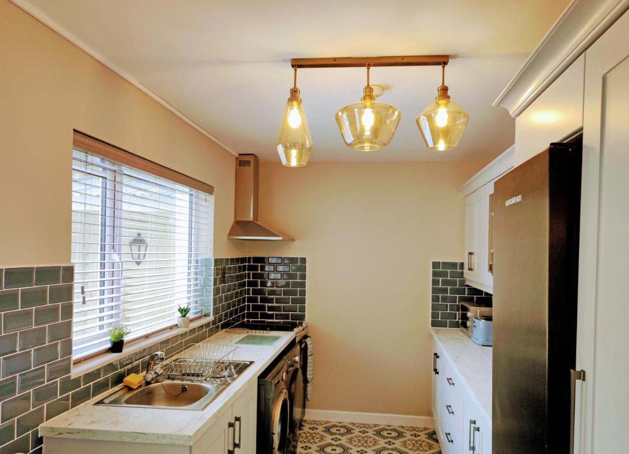 Tralee Townhouse Holiday Home By Trident Holiday Homes Exterior photo